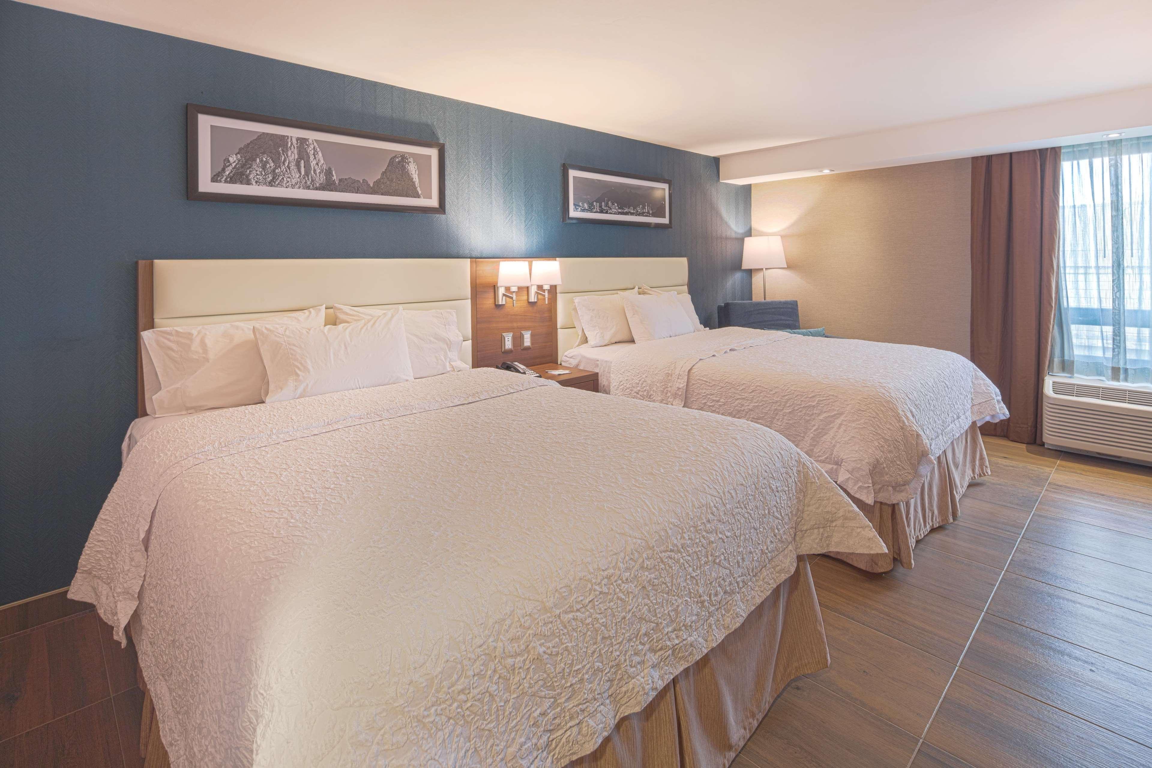 Hampton By Hilton Monterrey Galerias Obispado Zewnętrze zdjęcie