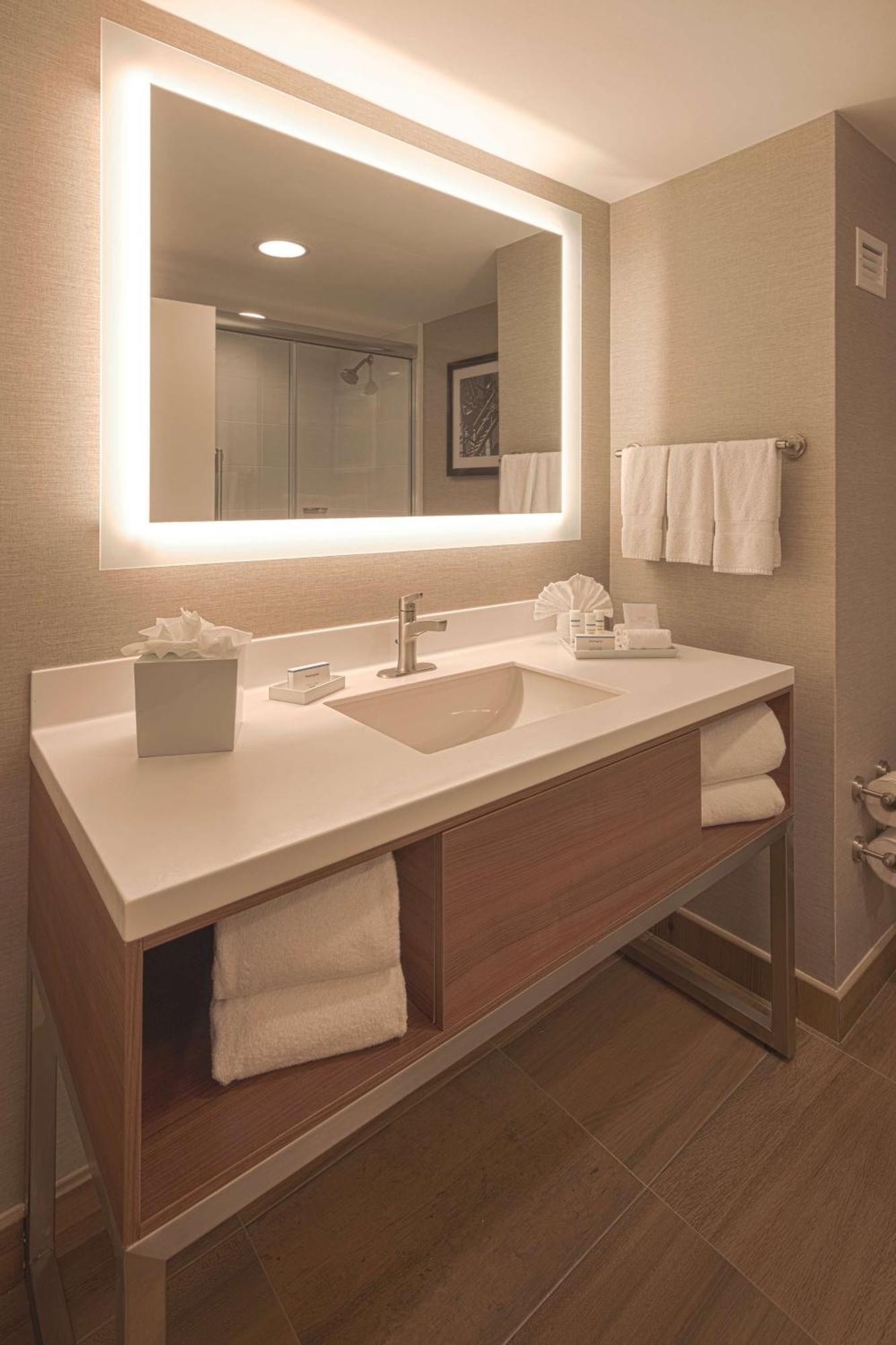 Hampton By Hilton Monterrey Galerias Obispado Zewnętrze zdjęcie