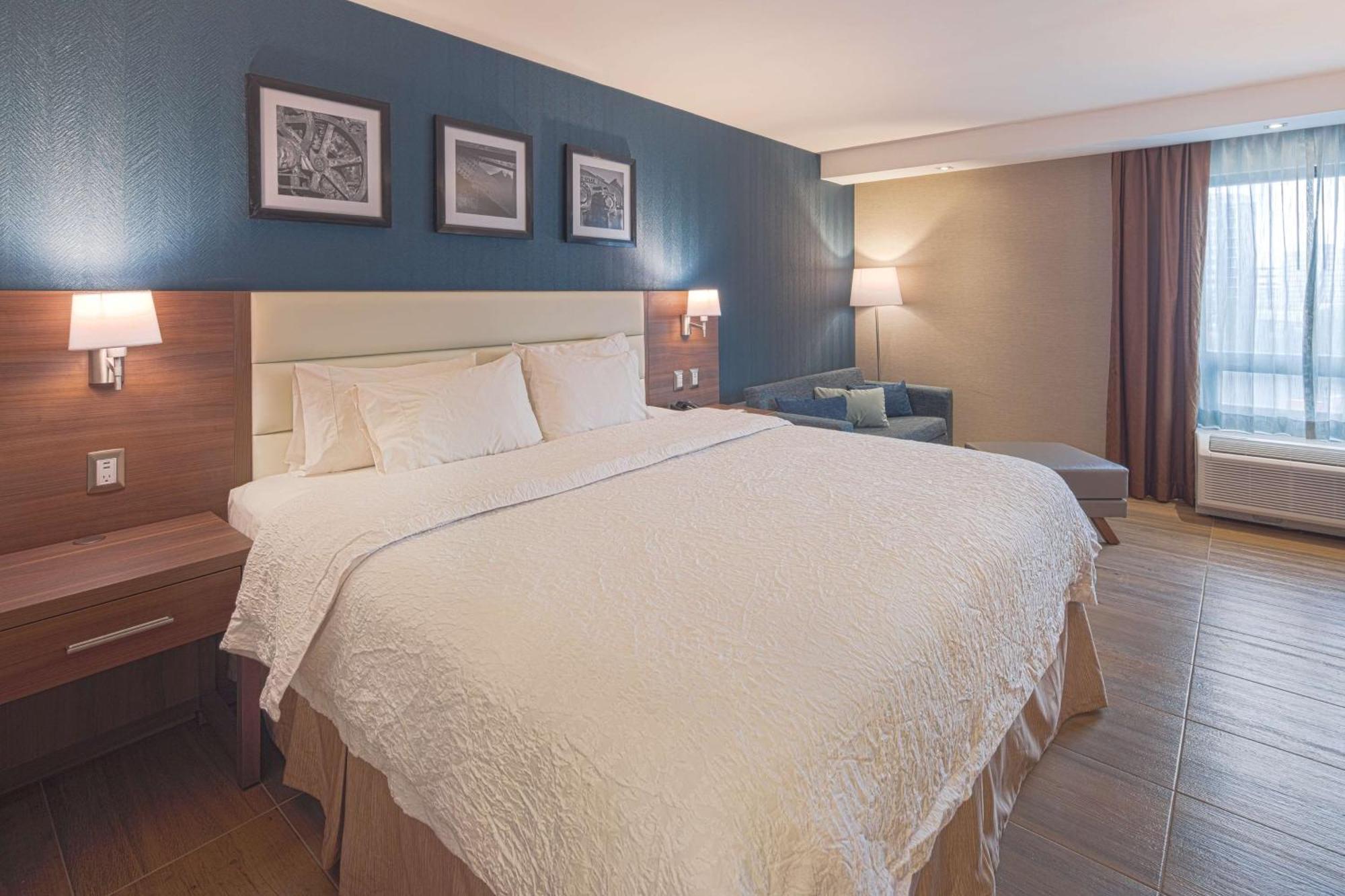 Hampton By Hilton Monterrey Galerias Obispado Zewnętrze zdjęcie